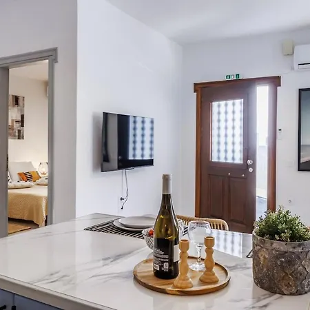 Lägenhet Iakovi Skopelos stad